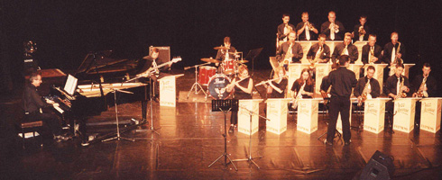 L'orchestre de Jazz à Carcassonne de l'école de musique Polysons. Le Big Band Jazz Avenue est à votre disposition.